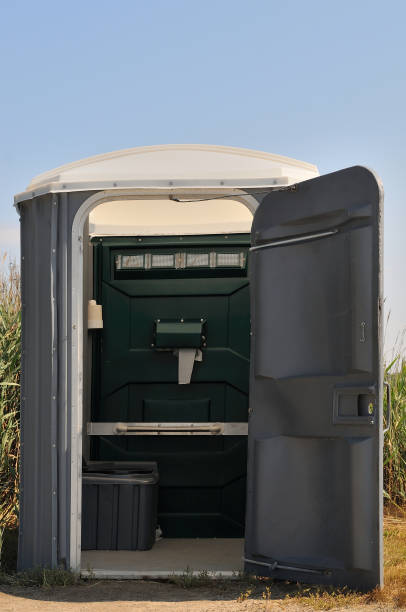 Portable Toilet Options We Offer in Montgomery, IL